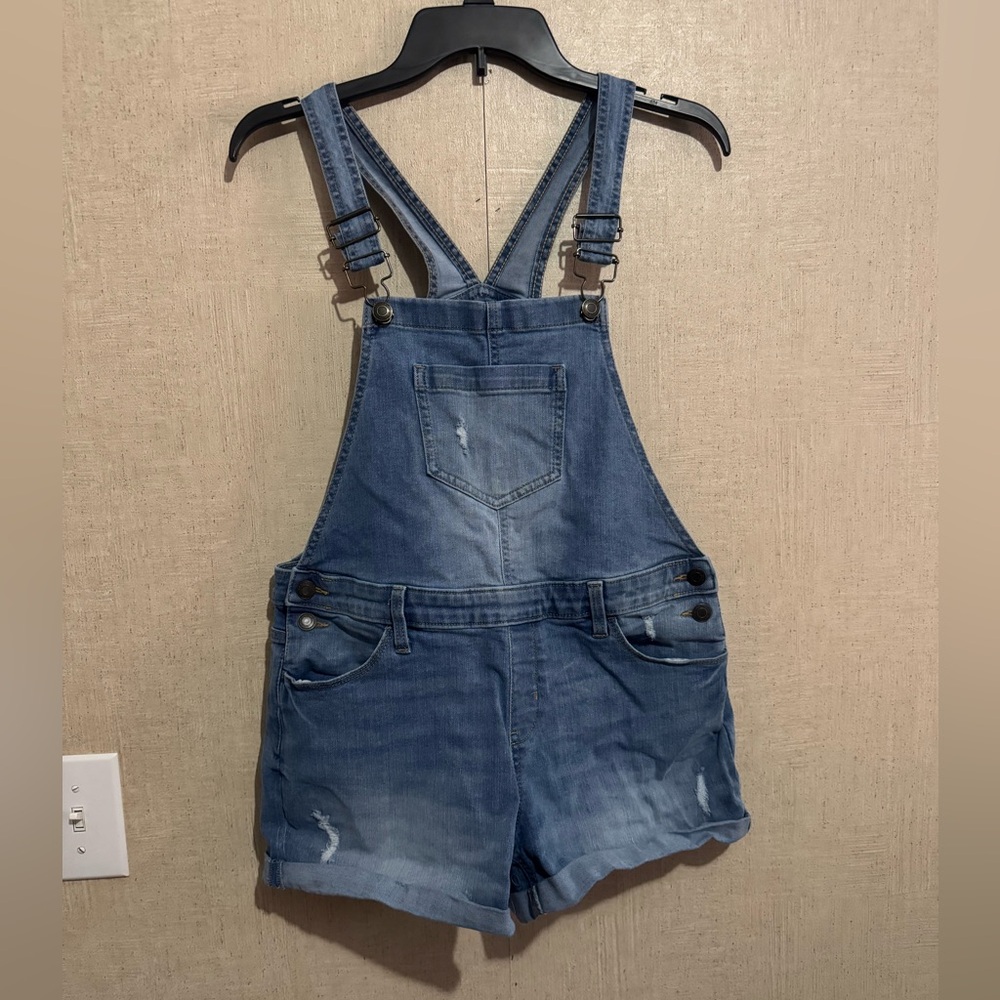 SO girls overall shorts